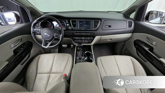 Kia The New Carnival id 3814447 из Кореи 17