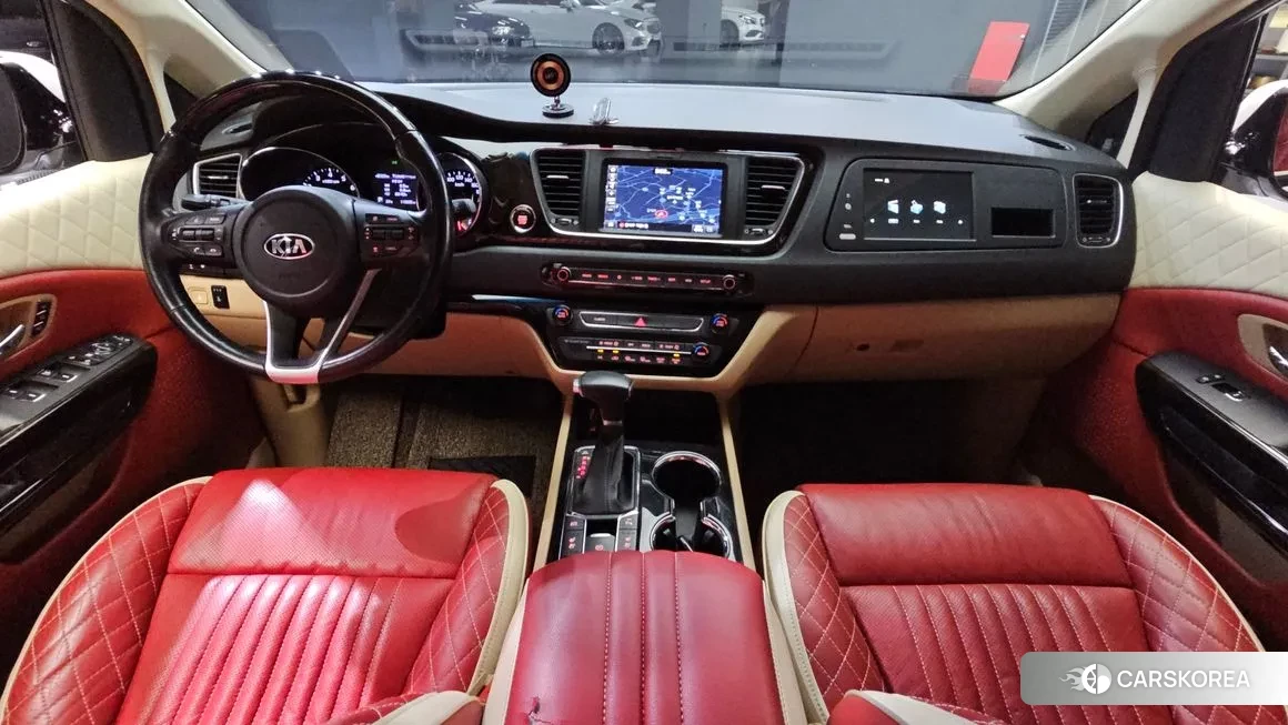 Kia The New Carnival id 2005495 из Кореи 17