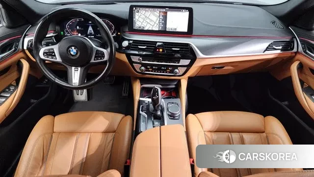 BMW 5 Series (G30) id 3007279 из Кореи 17