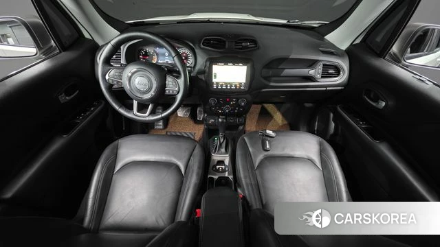 Jeep Renegade id 3916944 из Кореи 17