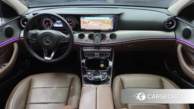 Mercedes-Benz E-Class W213 id 4746960 из Кореи 31