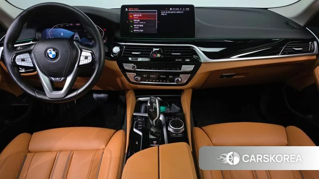 BMW 5 Series (G30) id 4676423 из Кореи 27