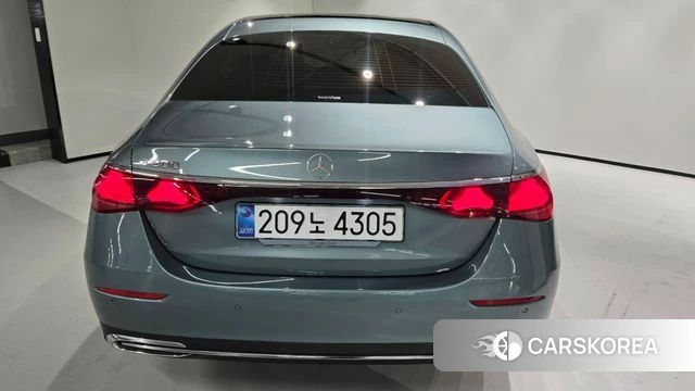 Mercedes-Benz E-Class W214 id 4185693 из Кореи 17