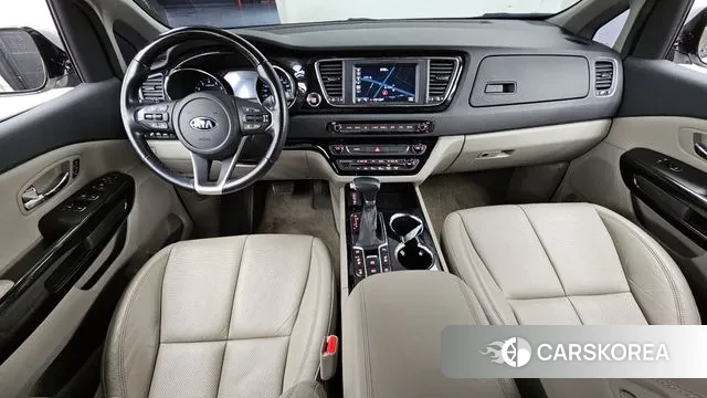 Kia The New Carnival id 3713945 из Кореи 17