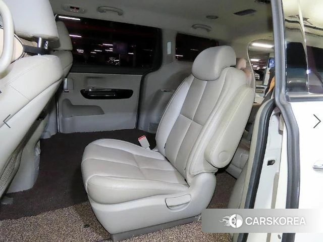 Kia The New Carnival id 4595674 из Кореи 17