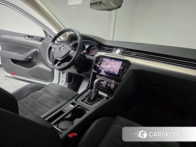 Volkswagen Passat GT (B8) id 3801708 из Кореи 17