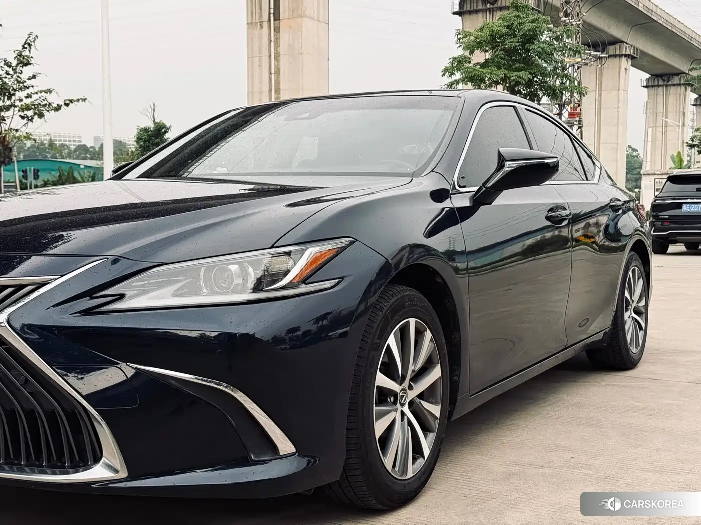 Lexus ES id 4576509 из Китая 36