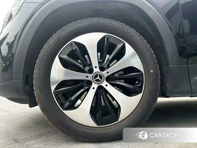 Mercedes-Benz GLB id 4291216 из Китая 16