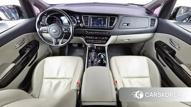 Kia The New Carnival id 3573940 из Кореи 17