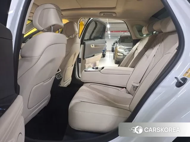 Genesis G80 (RG3) id 3120566 из Кореи 17