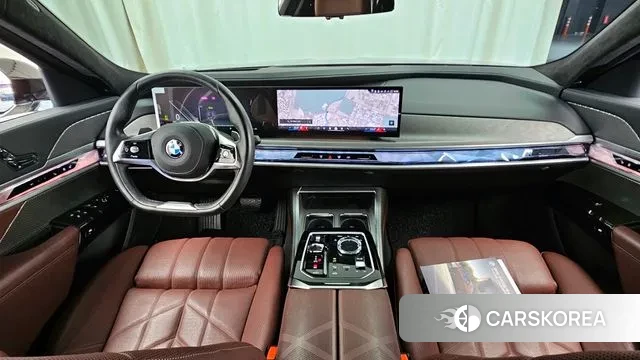 BMW 7 Series (G70) id 3327883 из Кореи 17