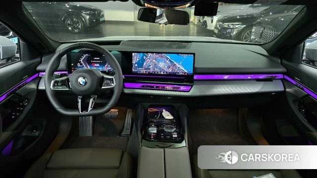 BMW 5 Series (G60) id 3889167 из Кореи 9