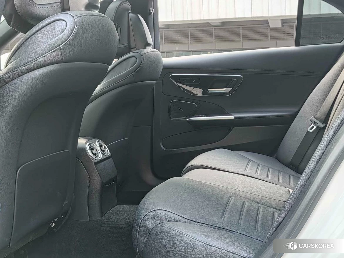 Mercedes-Benz C-class id 4510655 из Китая 10