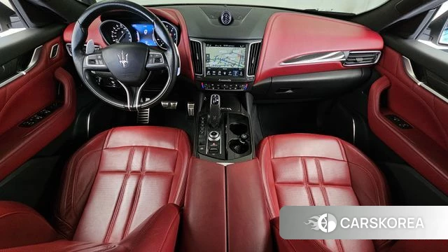 Maserati Levante id 4849212 из Кореи 17