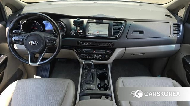 Kia All New Carnival id 4477667 из Кореи 17