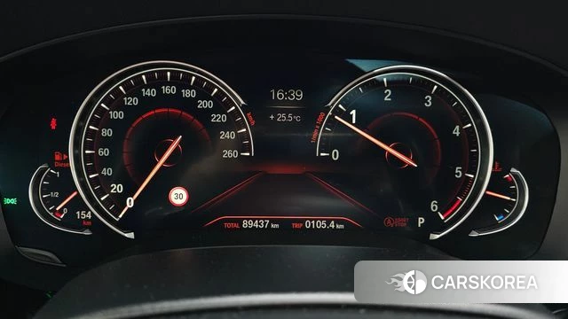 BMW 5 Series (G30) id 4339768 из Кореи 30