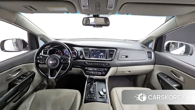 Kia All New Carnival id 3563414 из Кореи 17