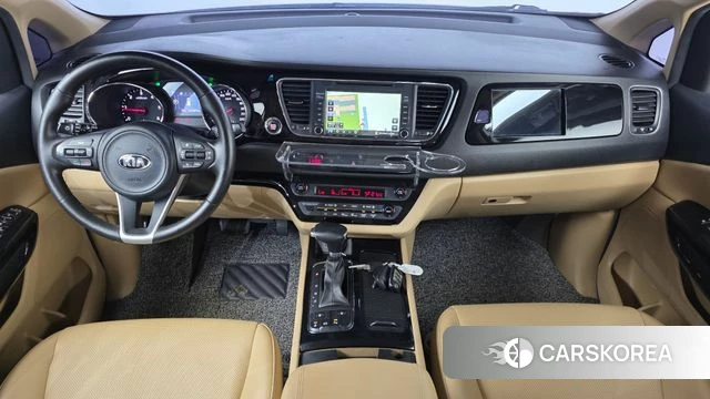 Kia All New Carnival id 4552090 из Кореи 17