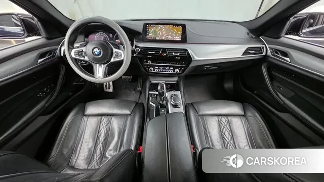 BMW 5 Series (G30) id 3631542 из Кореи 17