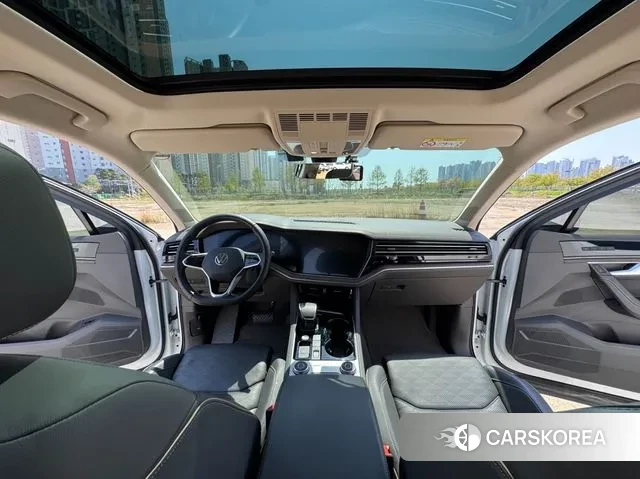 Volkswagen Touareg 3rd generation id 3041276 из Кореи 12