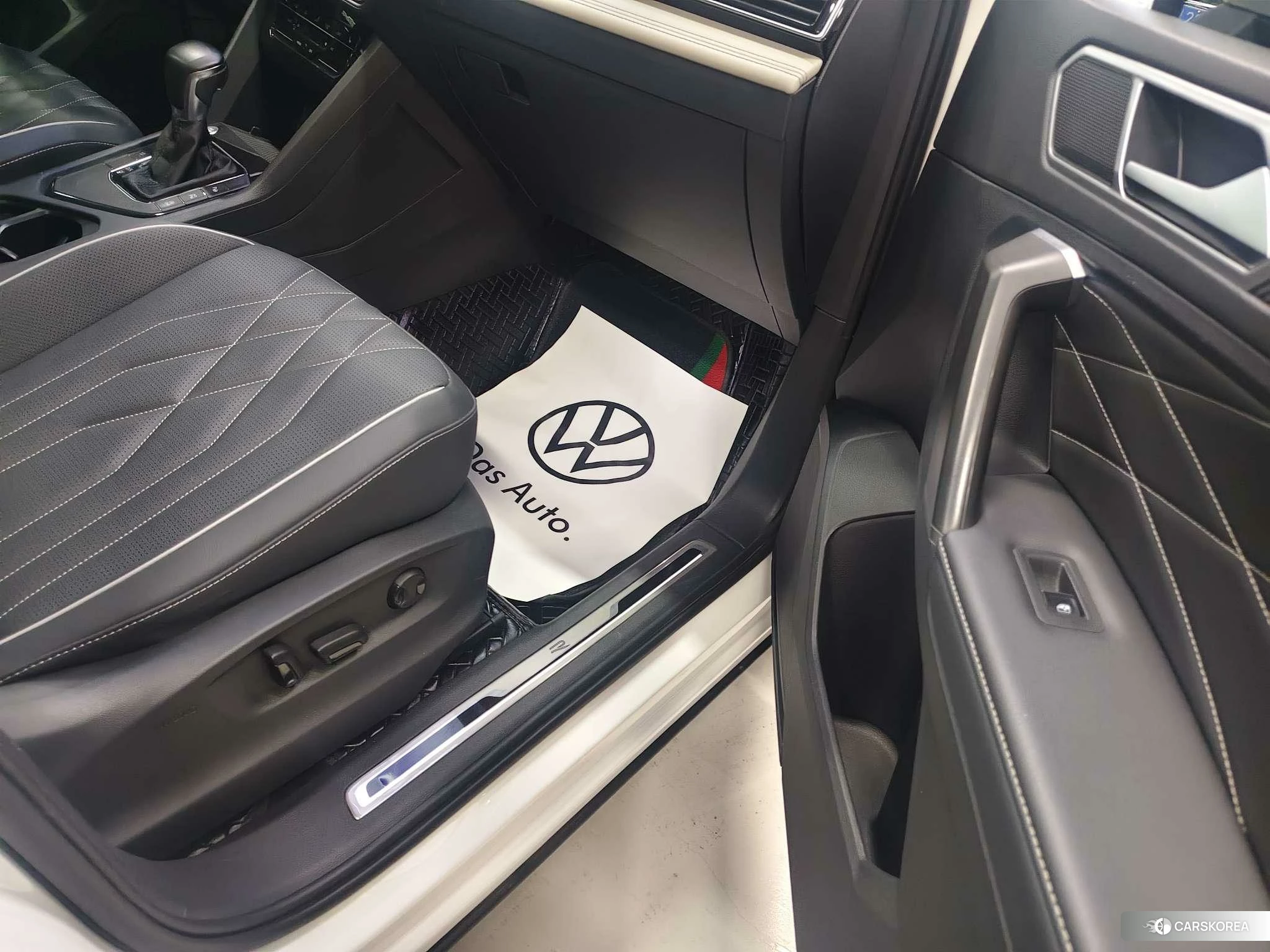 Volkswagen Tiguan L id 4461593 из Китая 13