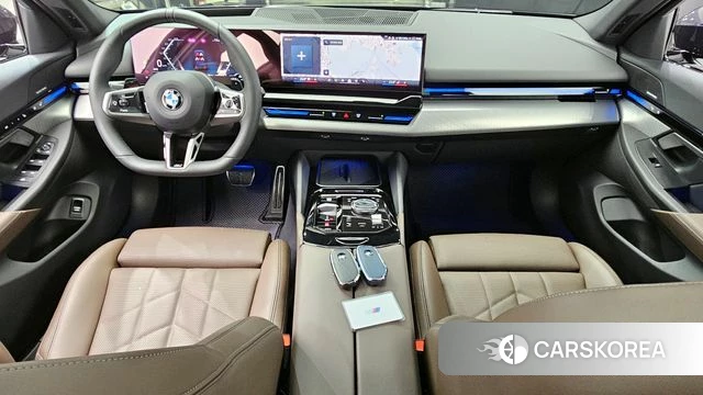 BMW 5 Series (G60) id 4400636 из Кореи 27