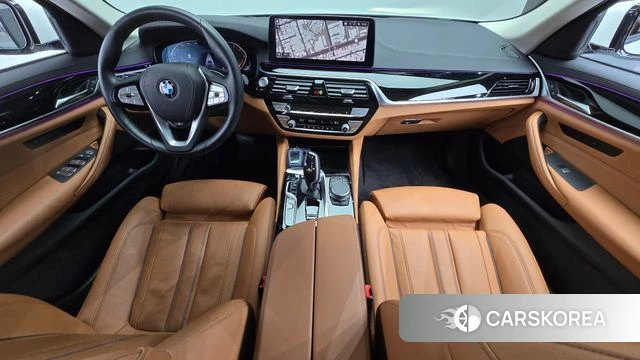 BMW 5 Series (G30) id 4501139 из Кореи 17