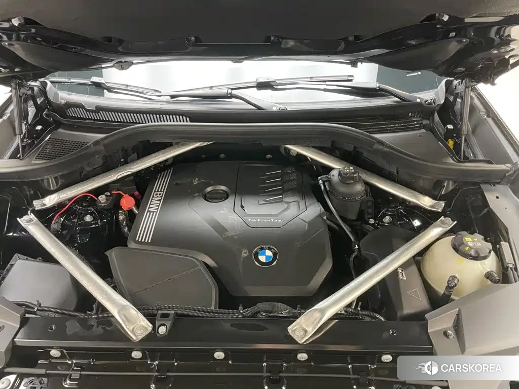 BMW X5 id 4655142 из Китая 29