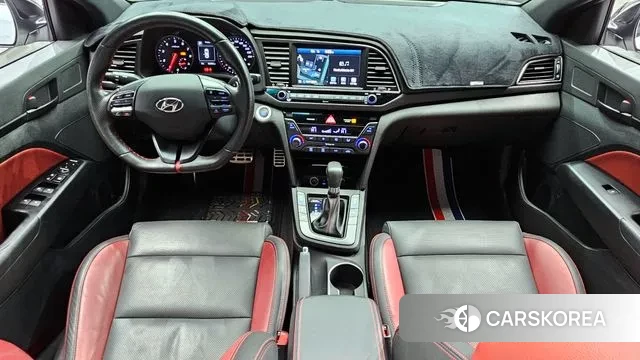 Hyundai Avante AD id 3429288 из Кореи 17