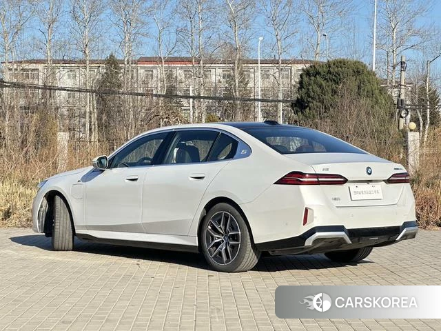 BMW i5 id 4278973 из Китая 11