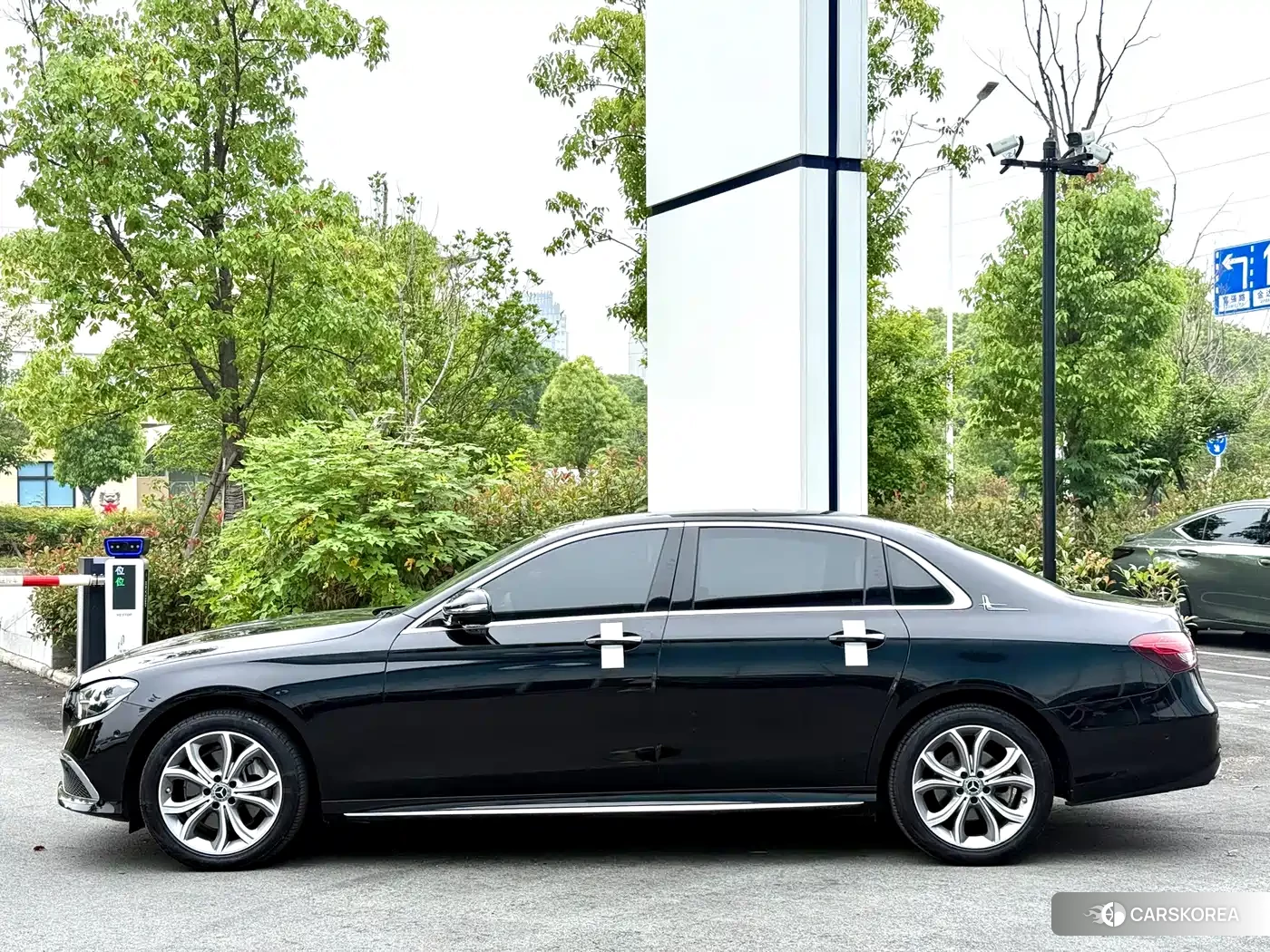 Mercedes-Benz E-class id 4515537 из Китая 15