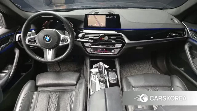 BMW 5 Series (G30) id 3641291 из Кореи 17