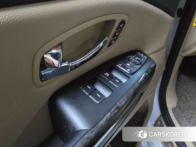 Kia The New Carnival id 3489334 из Кореи 17