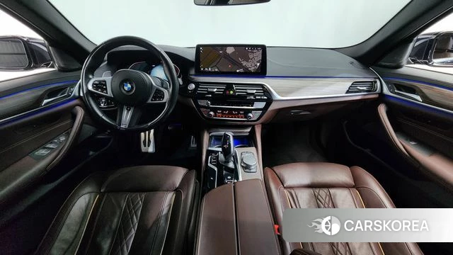 BMW 5 Series (G30) id 3954682 из Кореи 17