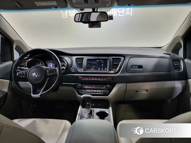 Kia The New Carnival id 4511733 из Кореи 17
