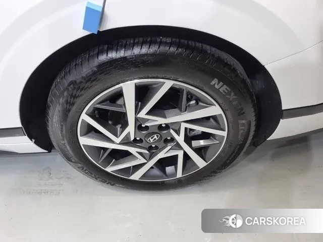 Hyundai Grandeur (GN7) id 3431819 из Кореи 17