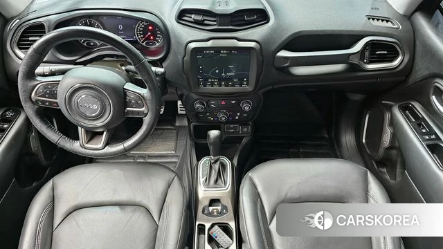 Jeep Renegade id 3852998 из Кореи 17