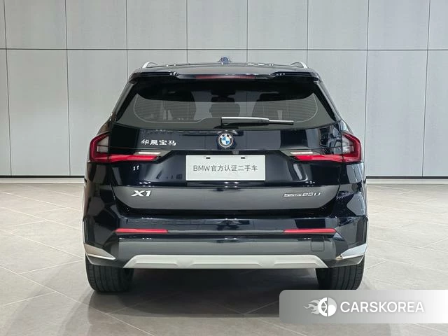BMW X1 id 4278384 из Китая 9