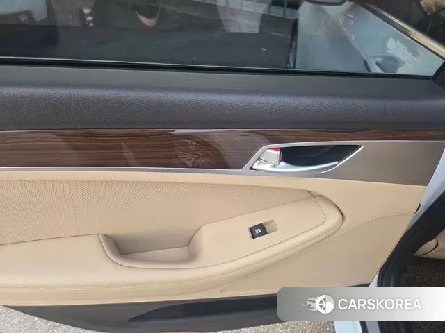 Genesis G80 id 3644161 из Кореи 14