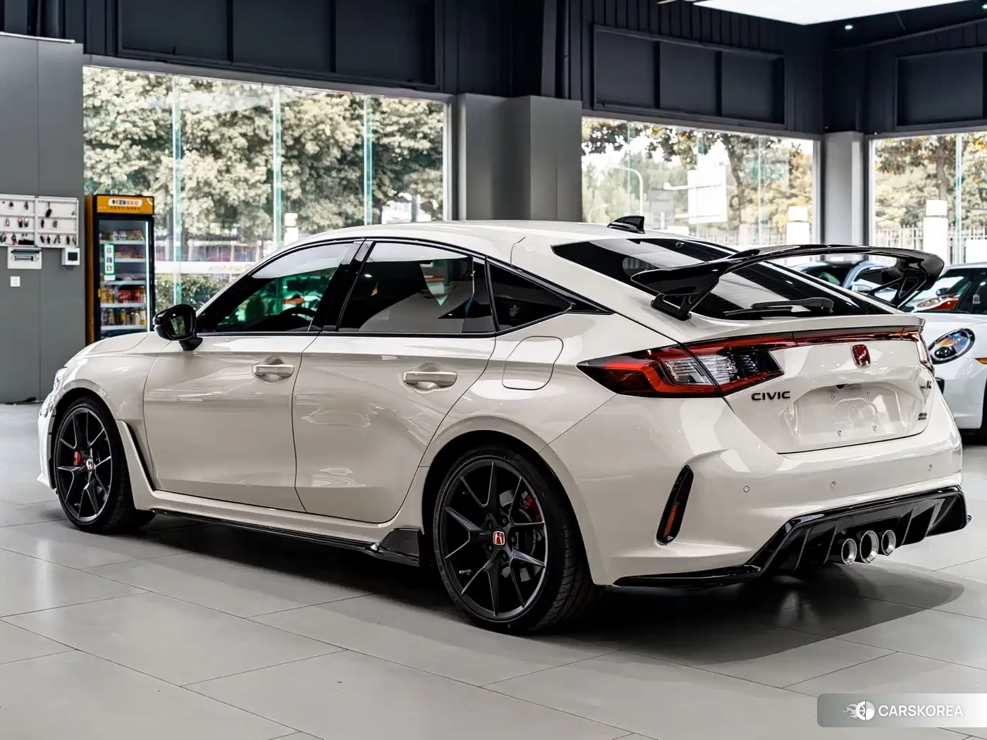 Honda Civic id 4686047 из Китая 21