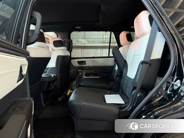 Toyota Sequoia id 4258552 из Китая 7