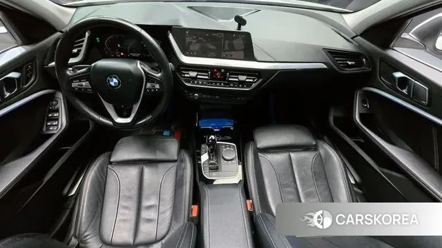 BMW 1 Series (F40) id 3468215 из Кореи 17