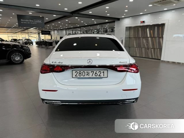 Mercedes-Benz E-Class W214 id 4427369 из Кореи 17