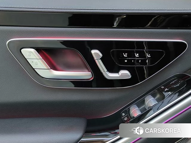 Mercedes-Benz S-class id 4263732 из Китая 37