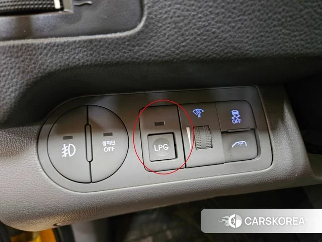 Hyundai The New Grand Starex id 3925114 из Кореи 17