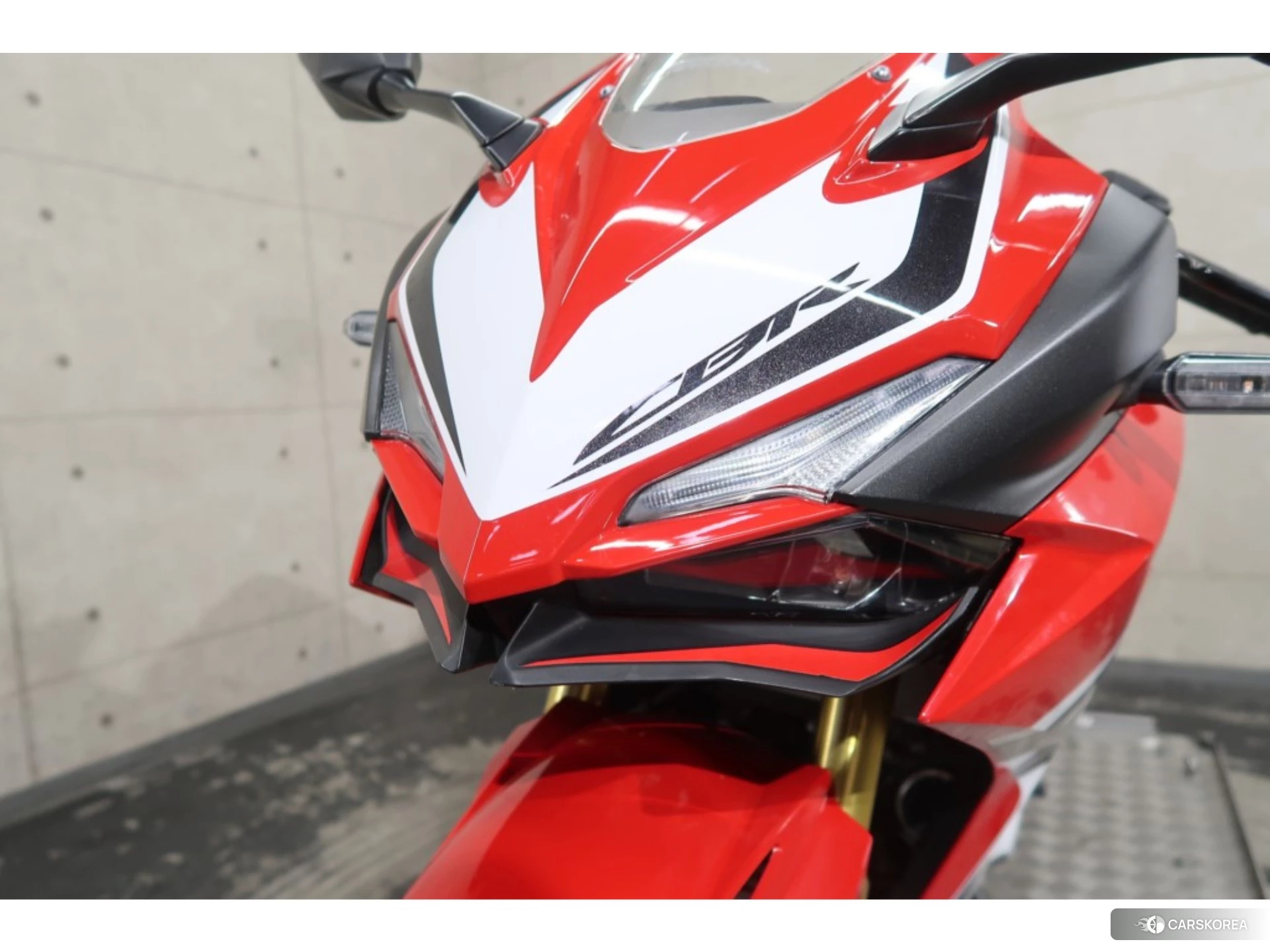 Honda CBR250RR id 4379985 из Японии 27
