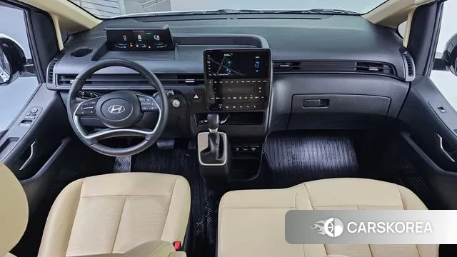 Hyundai Staria id 3523100 из Кореи 17