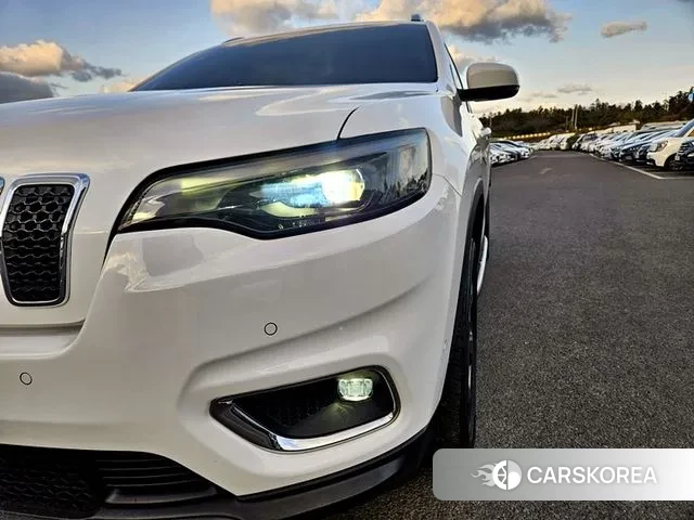 Jeep Cherokee (KL) id 2225426 из Кореи 17