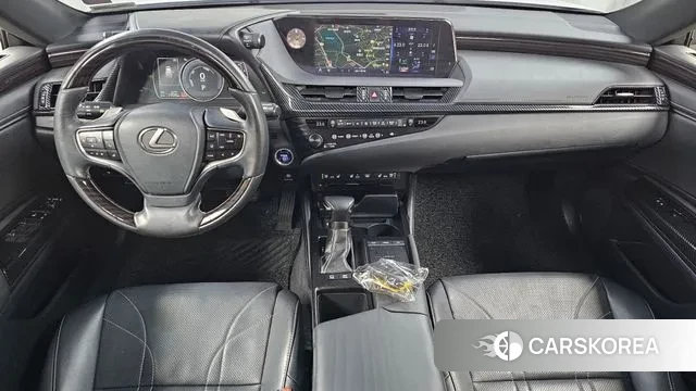 Lexus ES300h 7th generation id 3661736 из Кореи 17