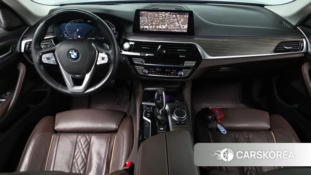 BMW 5 Series (G30) id 3904712 из Кореи 17